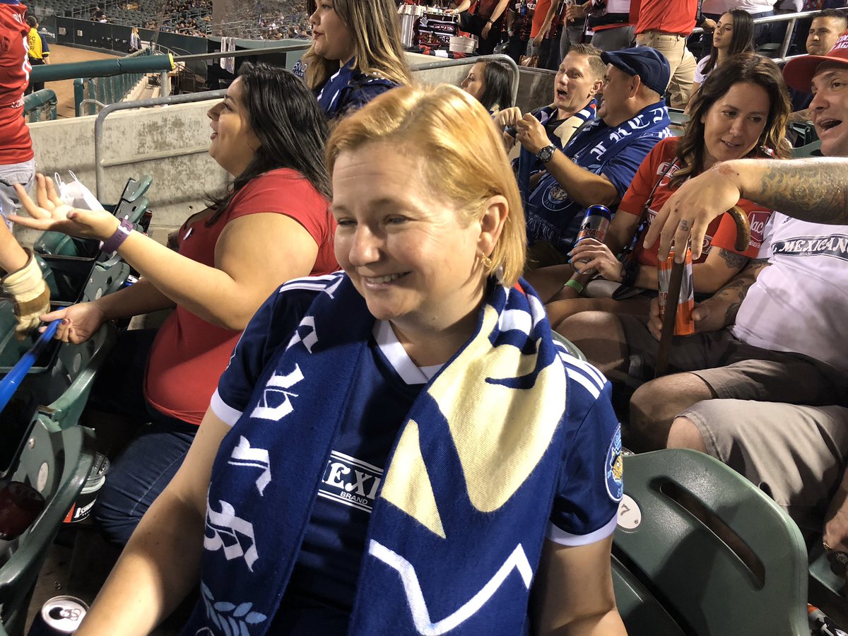 FresnoSkulk's tweet photo. It’s gonna be another great match tonight!! Let’s get out there loud and strong!!!
.
#FresnoFoxes #FresnoSkulk
#BuiltForFresno #BuiltForFresnoFC
#FoxesTilWeDie #SomosZorros
@ffcfoxes @559_fc https://t.co/67dlM4SgsD