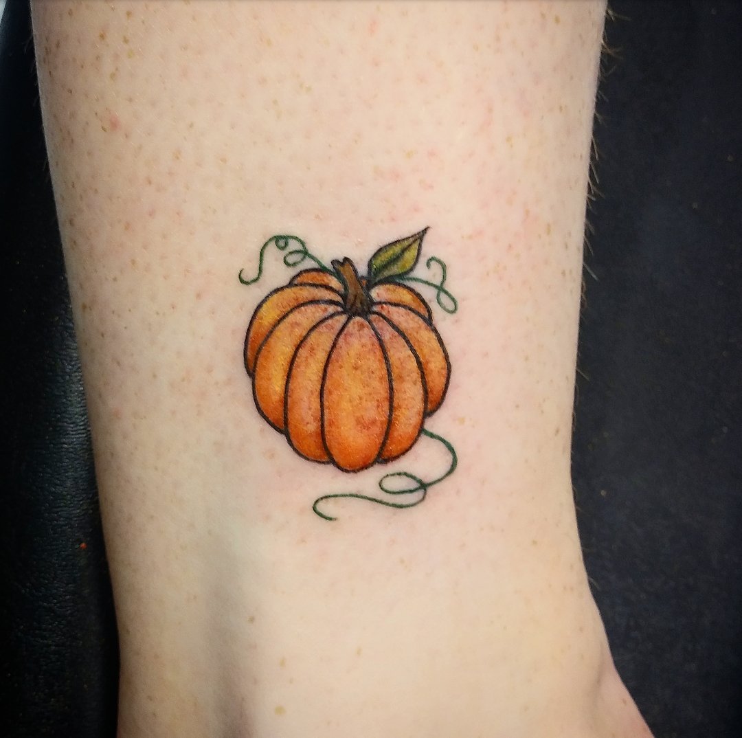 25 Cute Pumpkin Tattoos