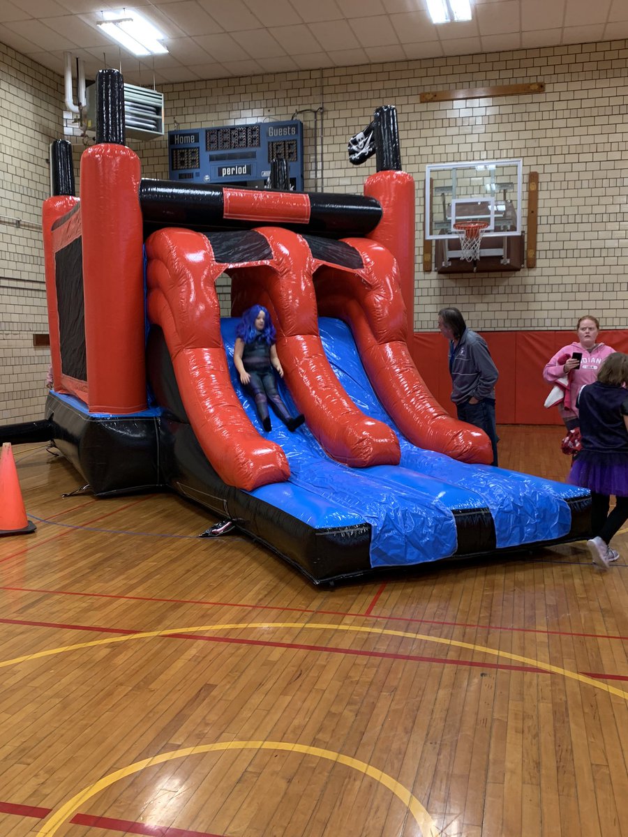 TerreHaute_BGC's tweet photo. We had a BLAST tonight! We had over 500 people from our community come out to have some fun with us! ππΈπ¬
Head to our Facebook to see more pictures!!
β’
β’
#THBGC #grifols #vividsmiles #diyrentals #thpd #thfd #1007mixfm #familydollar https://t.co/RS7h52MlJG