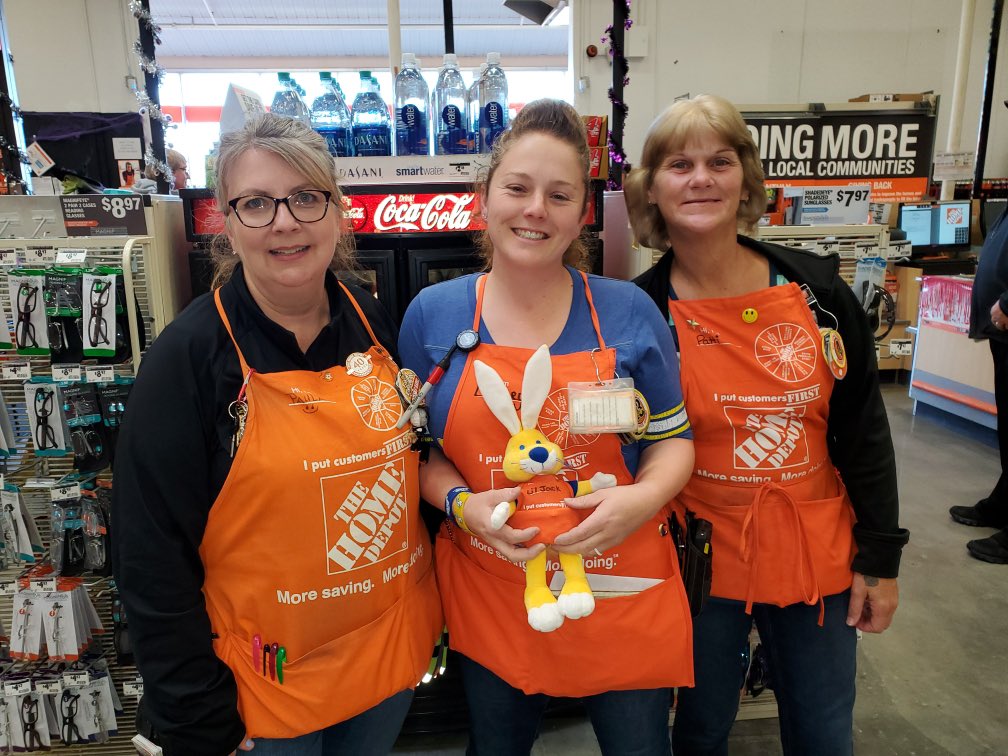 Lindsey Bushem Hanson (@linzhanson) on Twitter photo Lil Jack came to 4301! HD College game day! <a href="/JoleneStout10/">Jolene Stout</a> <a href="/thd4301/">Sioux Falls Home Depot #4301</a> <a href="/JustinGTHD/">Justin Gray</a> <a href="/BeckyWalker81/">Becky Walker</a> <a href="/KellyConnors7/">Kelly Connors</a> Lil Jack came to 4301! HD College game day! <a href="/JoleneStout10/">Jolene Stout</a> <a href="/thd4301/">Sioux Falls Home Depot #4301</a> <a href="/JustinGTHD/">Justin Gray</a> <a href="/BeckyWalker81/">Becky Walker</a> <a href="/KellyConnors7/">Kelly Connors</a>