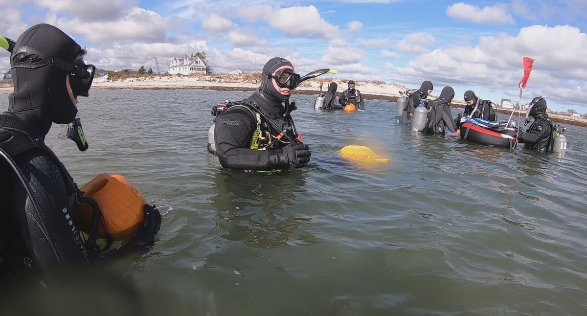 Andrew McCue tweet media