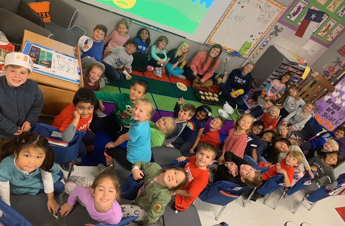 MsFaulkner_K's tweet photo. Concluded our thermal energy unit by observing how heat changes pancake batter! #Kindergarten #osestars #lisdthrive #oseyb25 https://t.co/Lp90OSLwCI