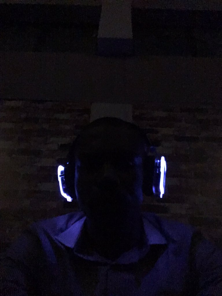 Silent Party is live with <a href="/silentdiscolag/">Silent Disco NG</a> and you... well, some 😬