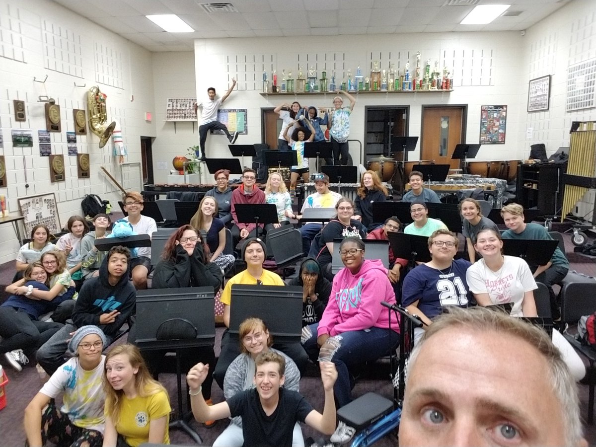 These kids are incredible! The Marching Hornets just finished up there championship rehearsal and are ready to compete at Atlantic Coast Championships tomorrow in Hershey, PA. They take the field at 5pm. Go Hornets! pic.x.com/Yuksrn4aTZ
