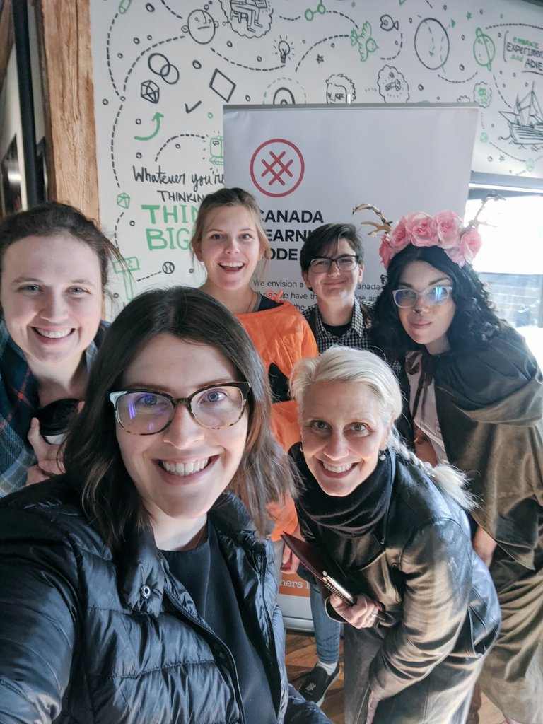 melsariffodeen's tweet image. Hosted by the amazing @learningcodeyeg team (ft. here missing a few!)