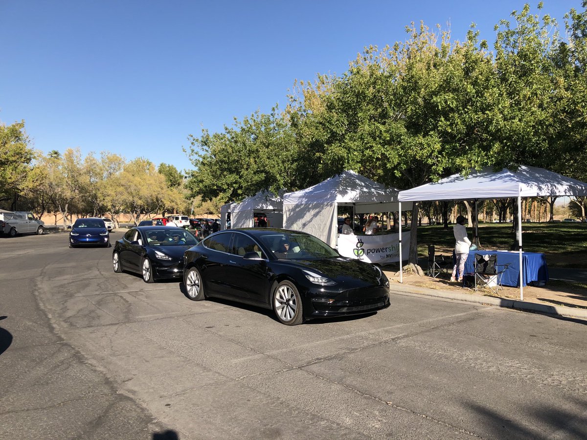 NevGOE's tweet photo. More than 200 people have visited ⁦@NVEnergy⁩ #EVRideandDrive to test the latest #EV models.  There’s still 30 minutes to catch a ride at #BruceTrent park and visit partners ⁦@RTCSNV ⁦@nevadadot⁩ #CleanCars ⁦ https://t.co/JGzALpeQkl