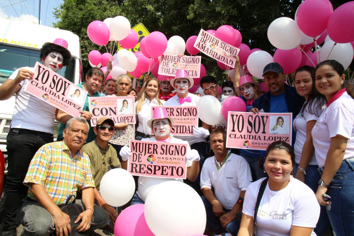 Alejabena3415's tweet image. @ClaudiaPorBGA  nuestra alcaldesa. Es hora de que bucaramanga progrese #ClaudiaNuestraAlcaldesa