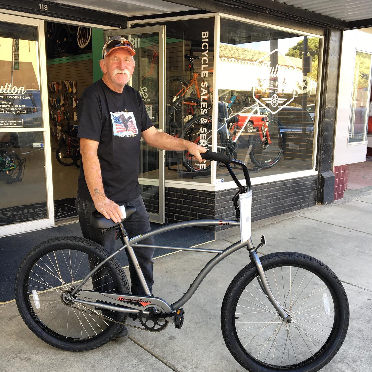 sun revolution bike