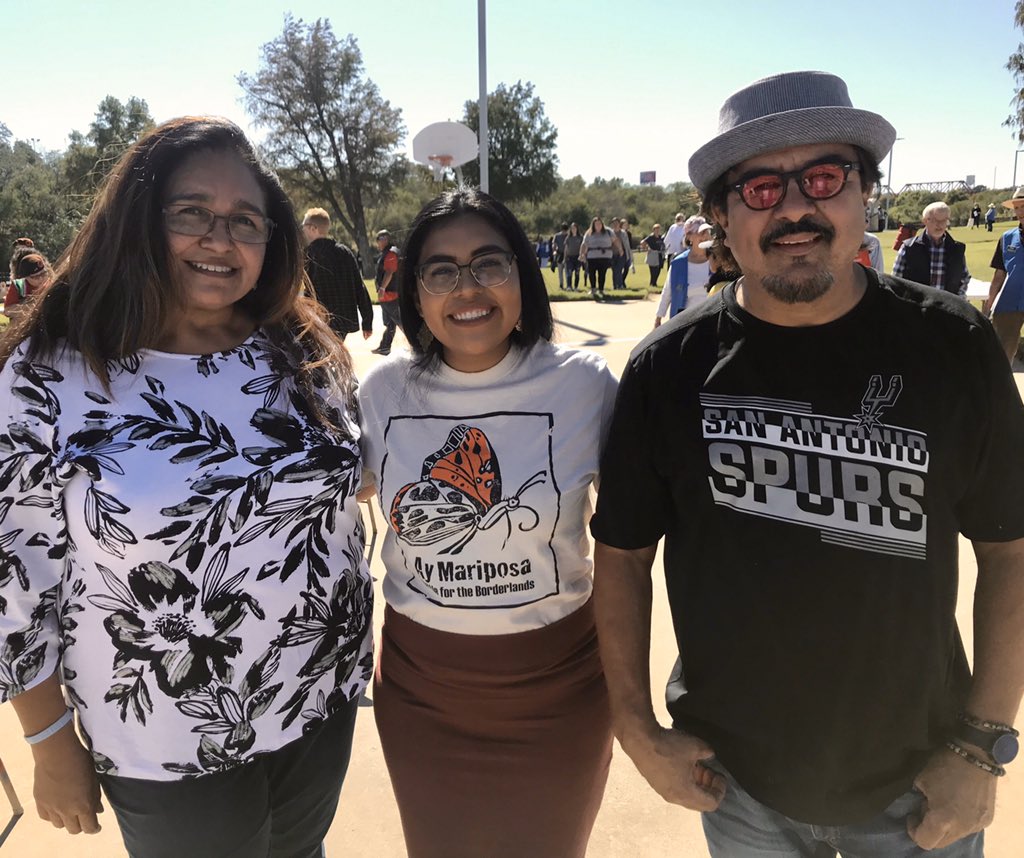 Que Fregados (@quefregados) on Twitter photo 2019-10-26 23:21:53 MC duties done! #BoldBorderAction event on the birder by the river was outstanding & meaningful & had hundreds attending. We were honored to be joined by the people’s choice candidate @JCisnerosTX MC duties done! #BoldBorderAction event on the birder by the river was outstanding & meaningful & had hundreds attending. We were honored to be joined by the people’s choice candidate @JCisnerosTX