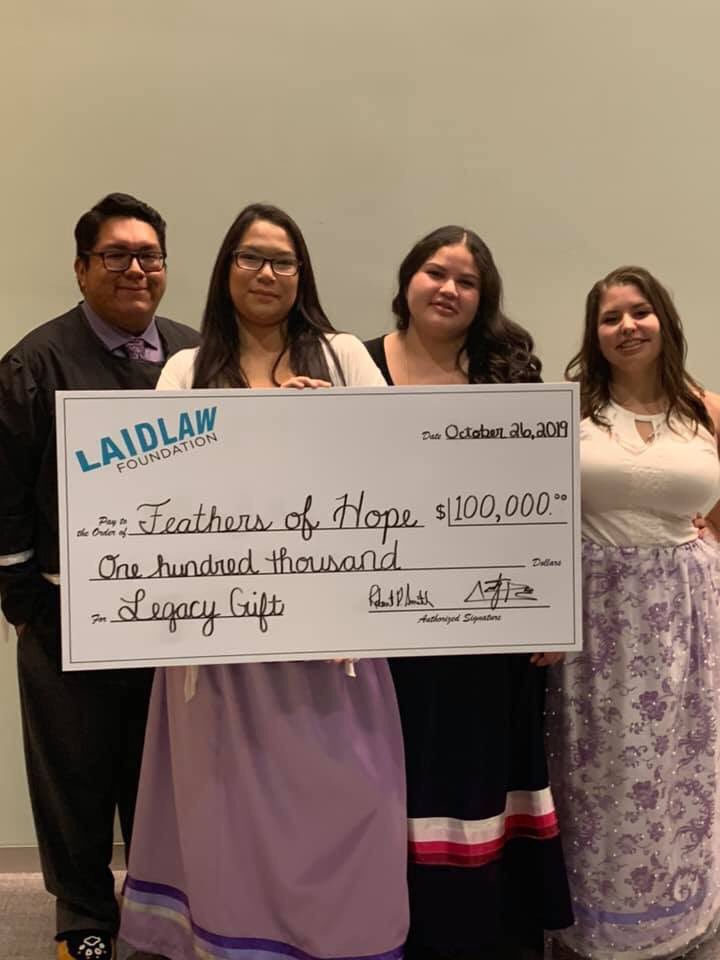 FOHTBay's tweet photo. This evening Feathers of Hope had the great honour to accept Laidlaw Foundation’s 70th Anniversary Legacy Gift.
Special acknowledgment to our young people. You are the true Feathers of Hope, and tonight, this is for you.
Miigwetch ❤️
#laidlaw70 #togetherweare #feathersofhope https://t.co/NekWQtYXI8