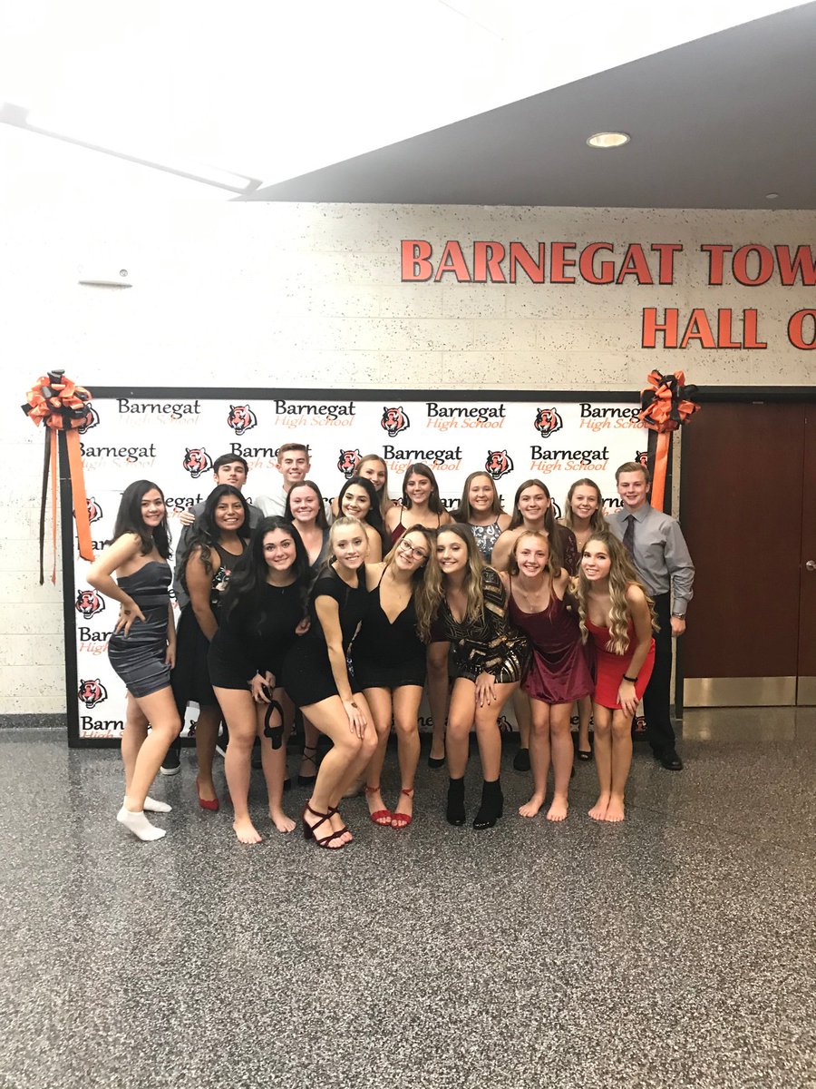 Class of 2021 Student Government at Homecoming 2019!! Thanks to all who helped set up and clean up for the dance tonight. #classof2021 #Homecoming2019 #dance #studentgovernment