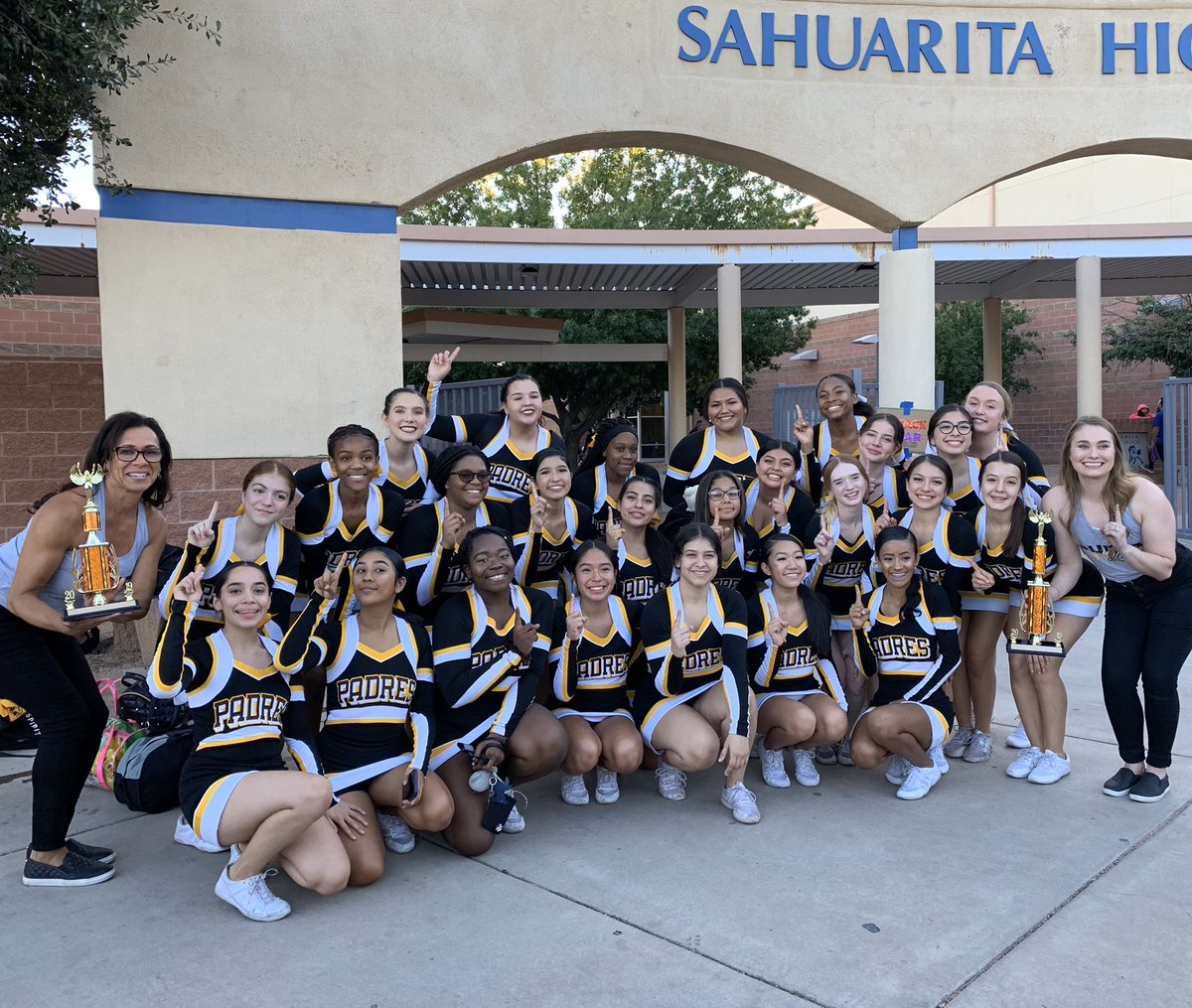 MdNCheer's tweet photo. Clean sweep! 🧹🧹🏆🏆
Both Varsity and JV won first place in today’s cheer competition!🖤💛🙌🏼👊🏼📣
#padrecheer #marcosdeniza #mdnvarsity #mdnjv #incrediblepadres https://t.co/phmkO2tlfL