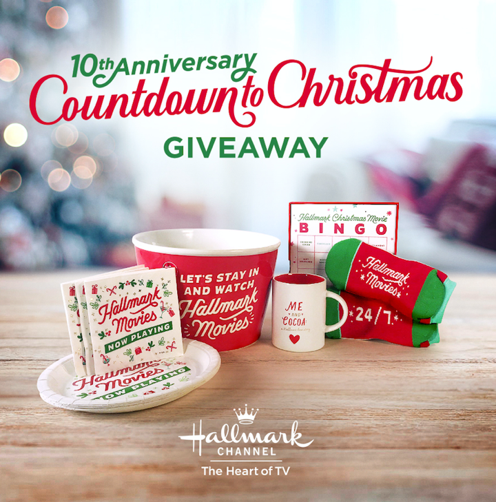 hallmarkchannel's tweet photo. We hope you are enjoying Christmas Wishes and #MistletoeKisses! RT to win a special #CountdowntoChristmas prize pack! 🎄✨ https://t.co/LU7VI2hrY5
