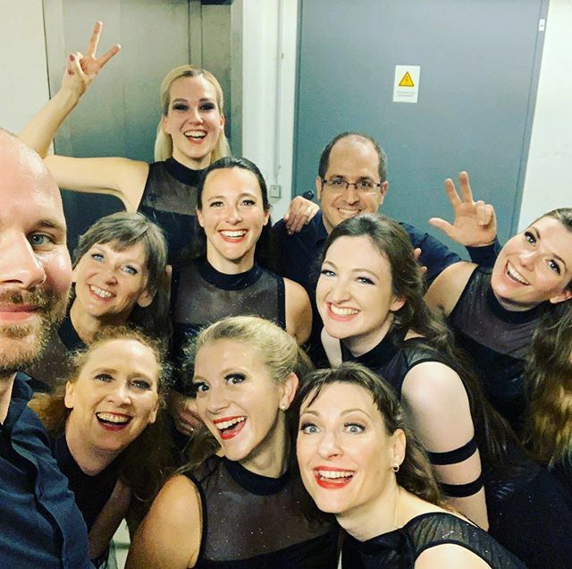 EmeraldDancersM's tweet photo. We had so much fun performing with our Newcomers tonight! We’ll done Caoimhe and Mark☘️#newcomerswelcome,
#emeralddancers, #irishdance https://t.co/ZPy2oJ6bSx https://t.co/oEdzRc3ip4