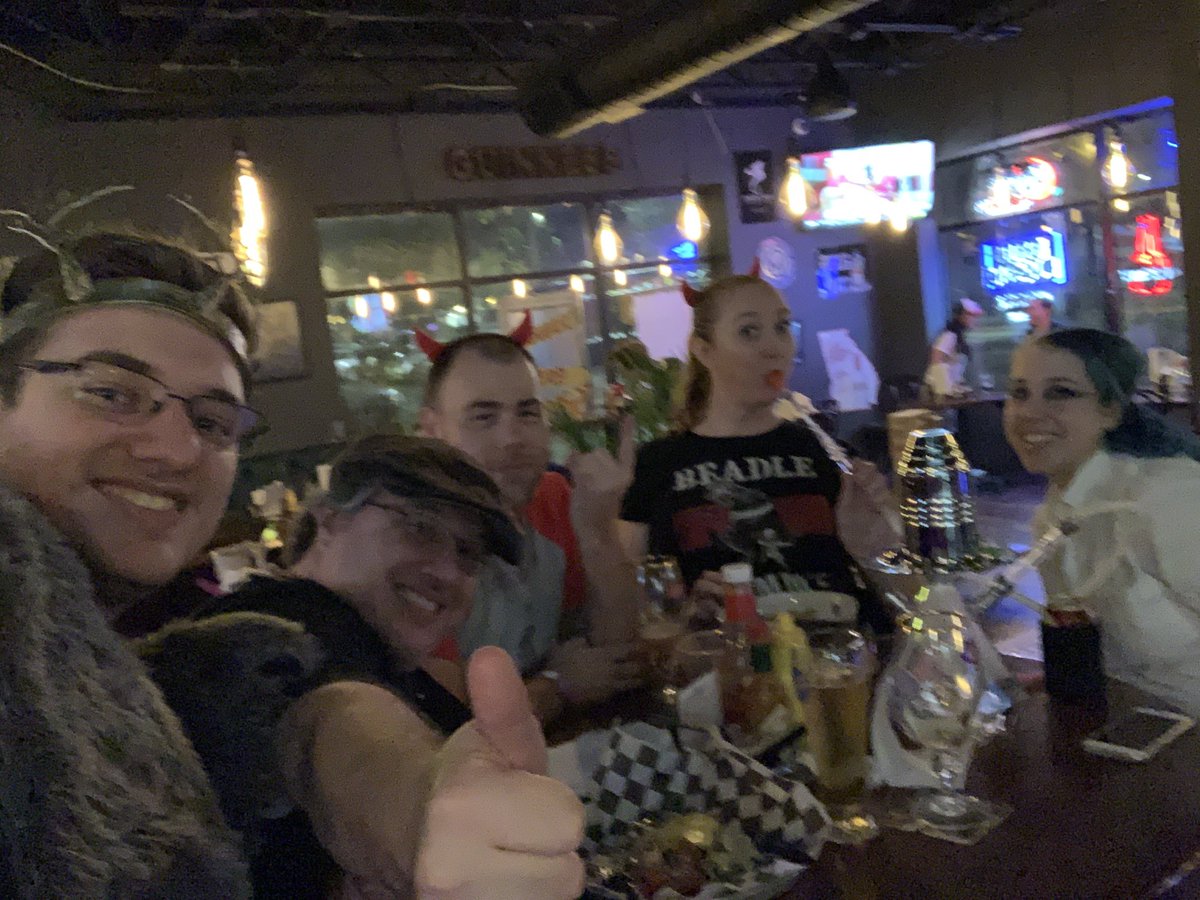 FlippingTheTbl's tweet image. Group photo with @Vodible, @OkayBlogJason, @iamstiver, @Goblinkatie, and @rollforlore! #atldnd @atldnd #dnd