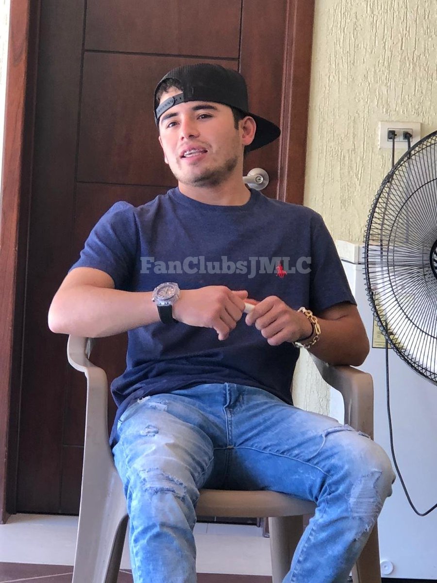 losprimoscdmx's tweet photo. @joseml_oficial Un momento de descanso en el Ranchito, Angostura🔴
•
@JoseManuel_Oficial🙏
#JoseManuel #JMLC #TeamJMLC
#MinombreesJoseManuel                           
#DELRecords 🙌🏻         #FanClubsJMLC ✨
#TeamPrimosdeJMLC
#TeamPrimosdeJMA747🇲🇽🇱🇷 https://t.co/2M8p1RIpyM