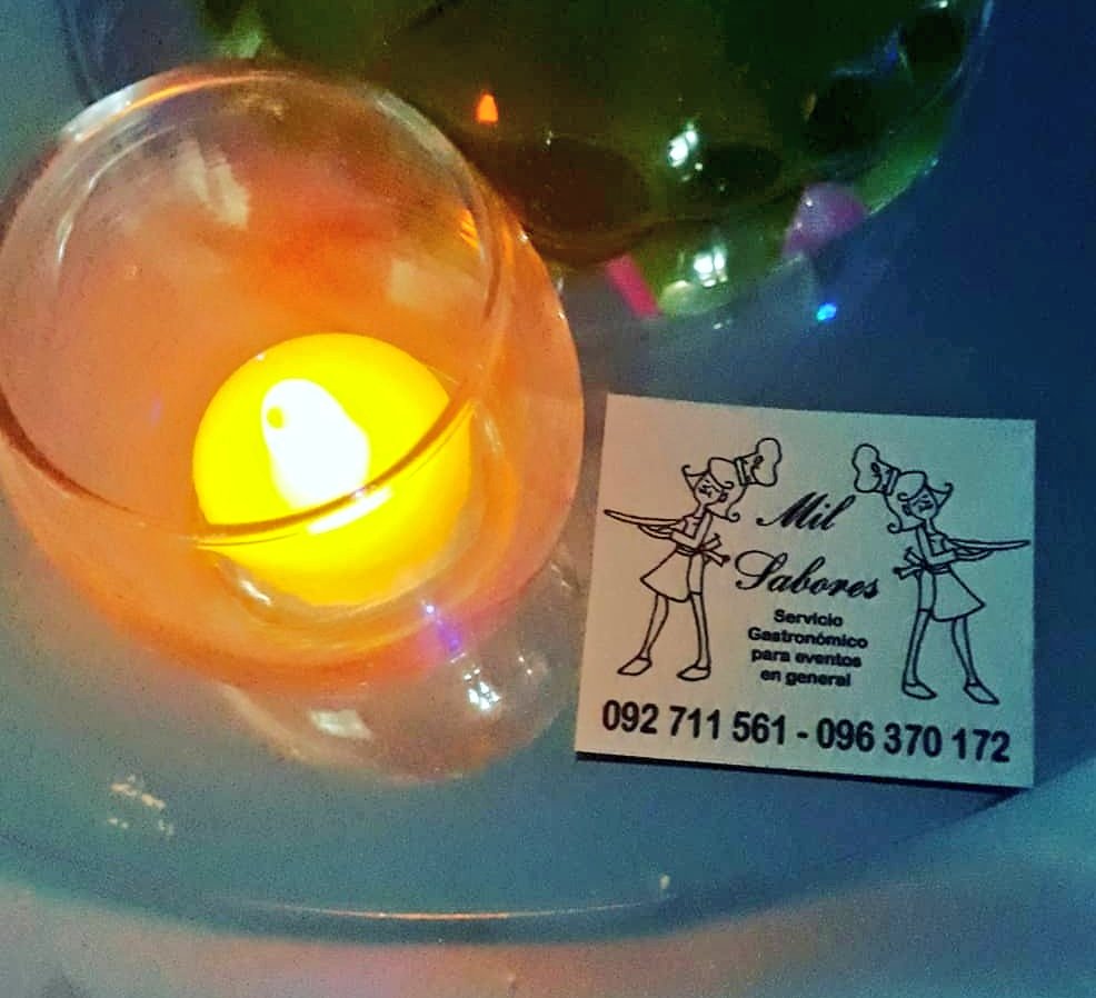 leonggvc's tweet photo. Hoy "Mil Sabores Eventos" brindó servicio de tablas y pizzetas con gustos (a elección). 
Contamos con menú  de pizzetas para celíaco. https://t.co/ktUDhy2dSe