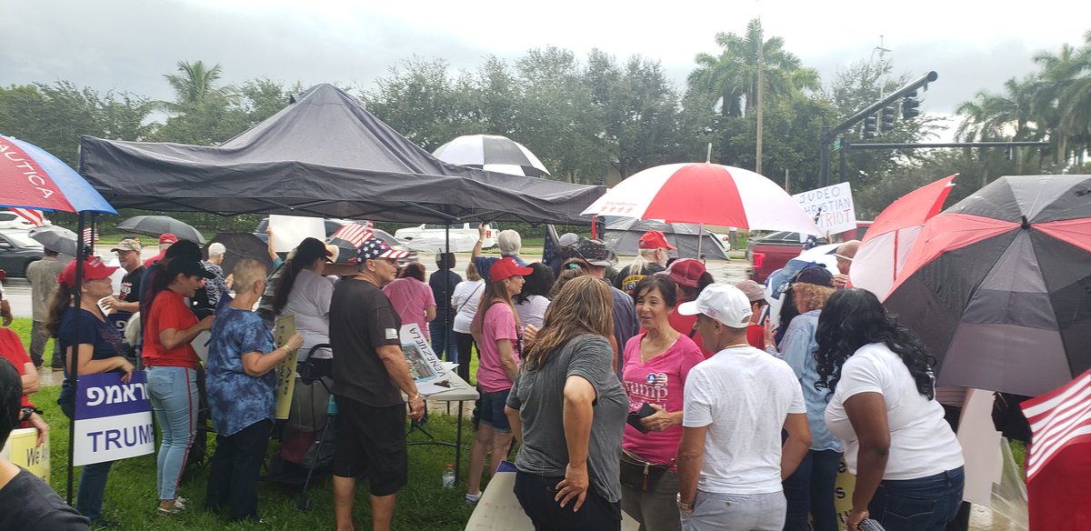 We didn't get MAD when it started to rain, we were GLAD to show our support for @realDonaldTrump and tell @IlhanMN to #StopTheMadness. Rain or shine, we are determined and dedicated because that's how we #LeadRight. This is #TeamAwesomeFL and we are #BrowardStrong. 
#Trump2020