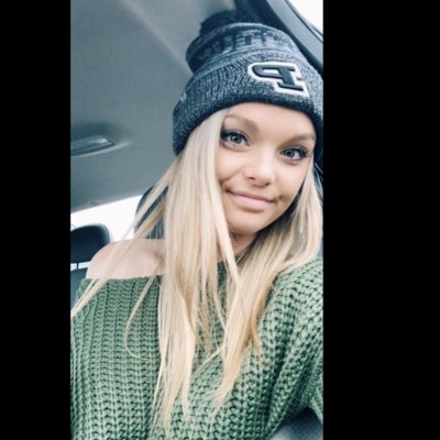 MaddieGehring's tweet photo. #NewProfilePic https://t.co/RRUIX9dbb3