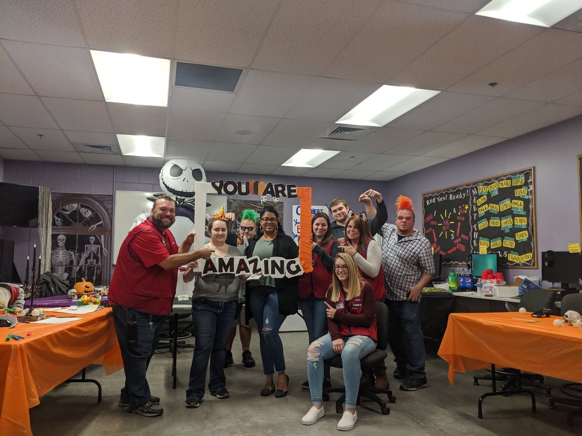 Fishon2612's tweet image. Some recognition!!! #smartawards #cashiers #guesswhatsinthetote