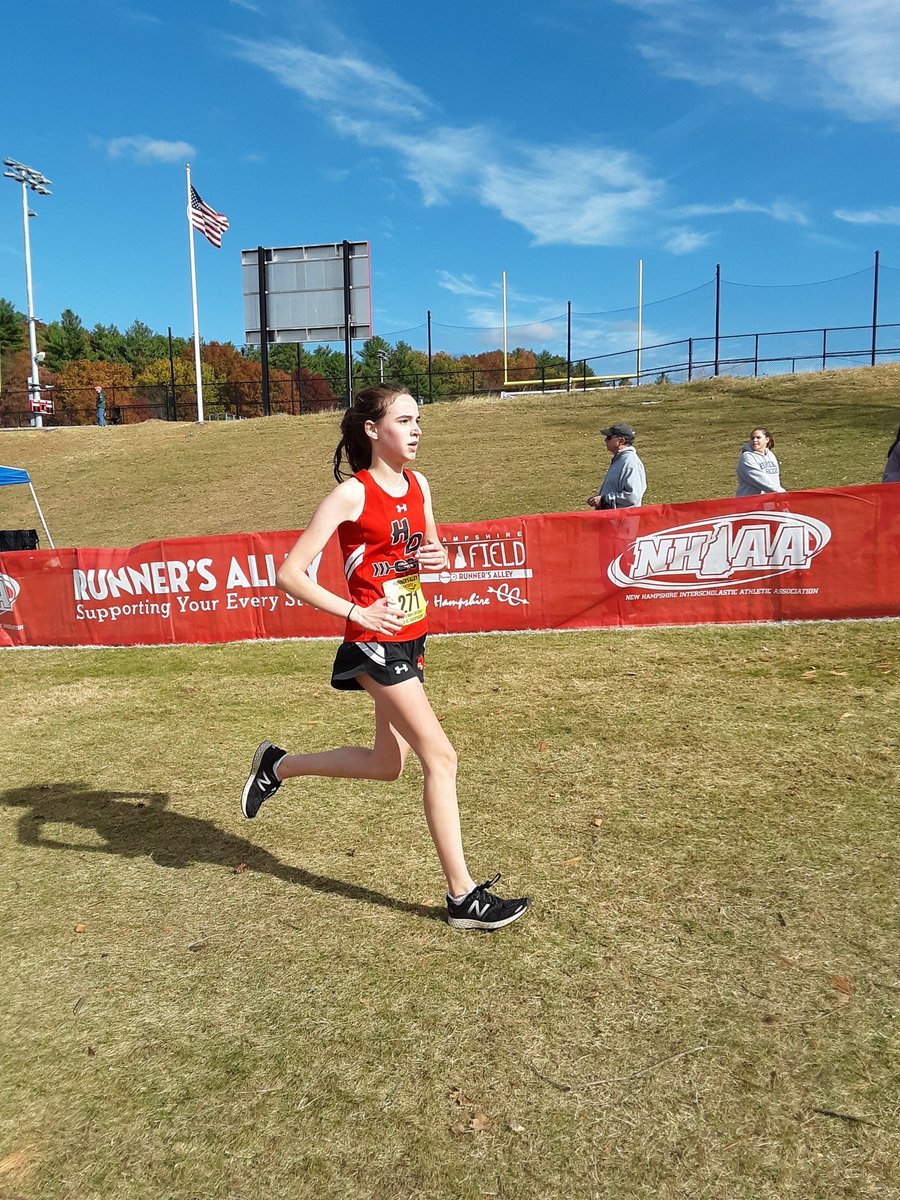 ElizabethLabier's tweet image. The Hillcat Cross Country team competed in the NHIAA Division 3/4 State Championships today. The weather was perfect for racing, and it was a great end to this years season. #HDHSPride