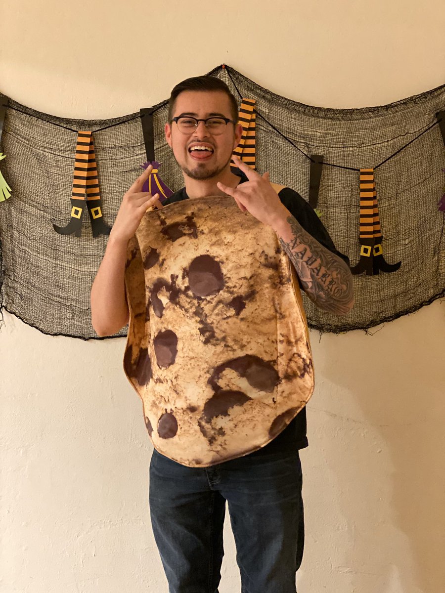 QuiqueRT650's tweet image. They call me Cookies cuz I’m a whole ass snack. #2Good