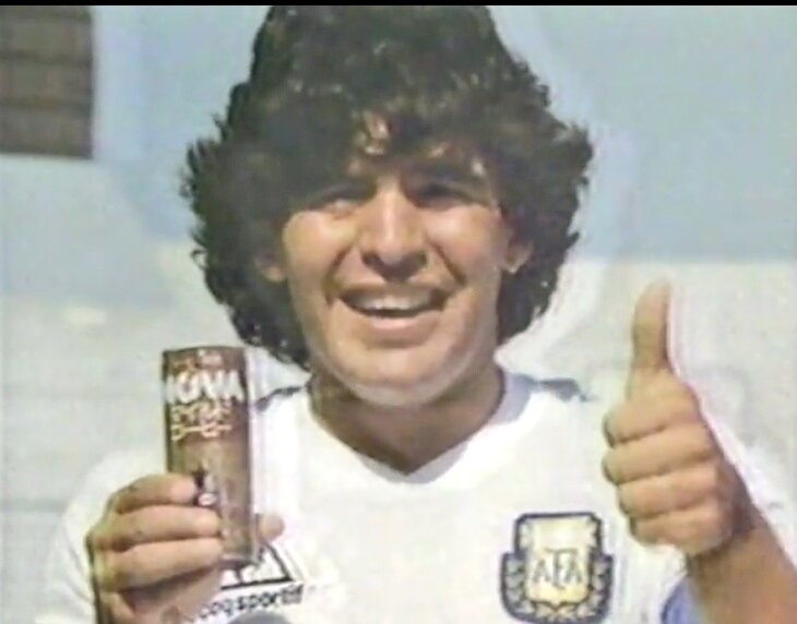 御kaz En Twitter そんなcmやってたんだ ペプシはペレやらmcハマーに無理言わせていたんだな