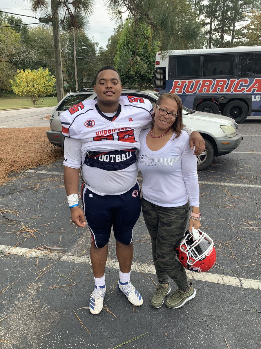 Strawberry10144's tweet photo. @27drippy the best advice I can give to you son, is to be seen not heard! When your number is called be ready to do YOUR job!#Your1supporter https://t.co/wEDUukvmWA