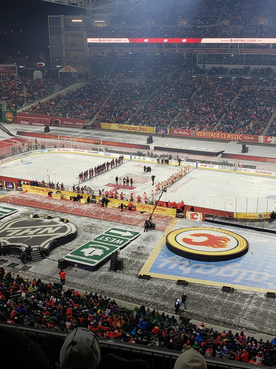 Time to put away the combine! Drop the puck!
