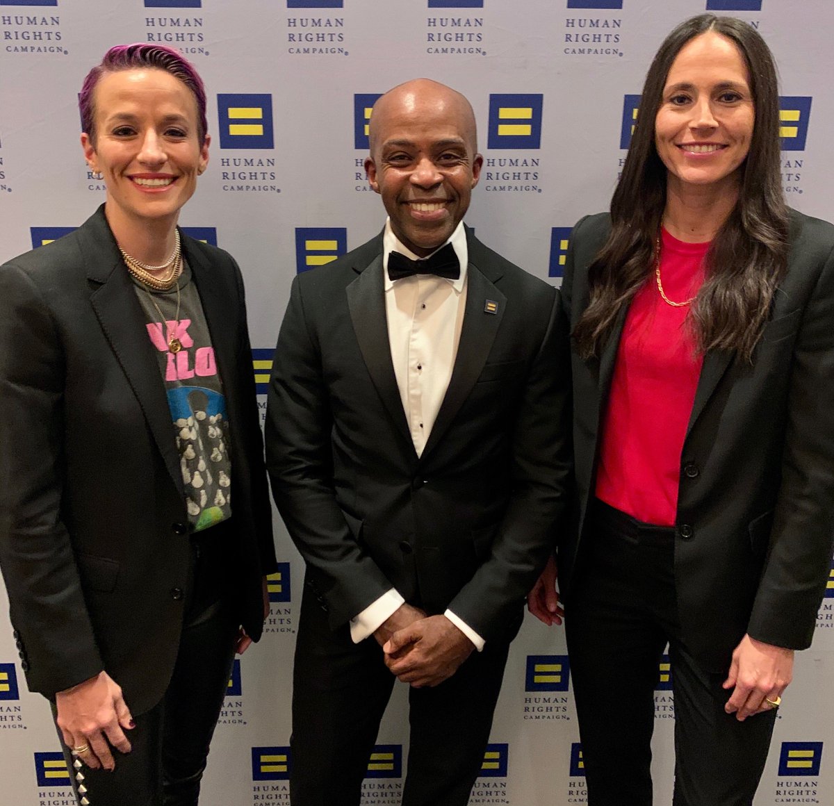 Megan Rapinoe and Sue Bird with HRC President Alphonso David at the HRC Seattle Dinner. 