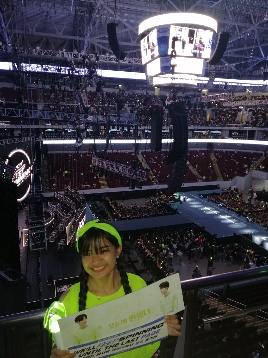 geeelly_'s tweet photo. YEZ GUYS KITANG KITA AQ AS HUMAN AHGABONG HAJSISISIIAKAJSNWJ// aaaAaa thank u kay ate ainna sa pag pic😘💚// https://t.co/V5n3uU2WnA