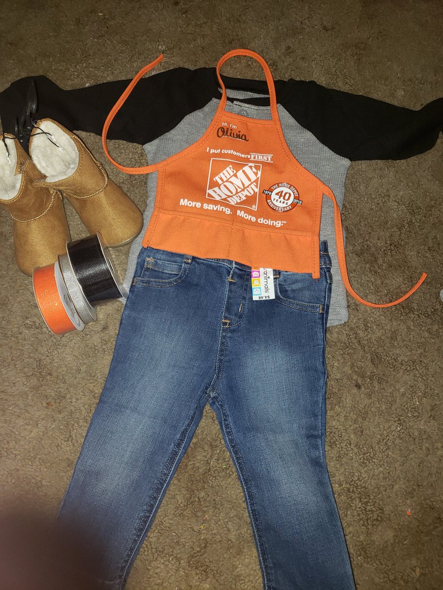 NickiH76's tweet photo. My granddaughter Olivia is going to show support to her local #HD2214 and #HD6571 #HD6581 #HD0542 , this Halloween. @timpcapps @THDTHEHODGE @tanner34imler @MicheleSomers05 @RushClay @JJMarucci https://t.co/zQQ7HWdKlM