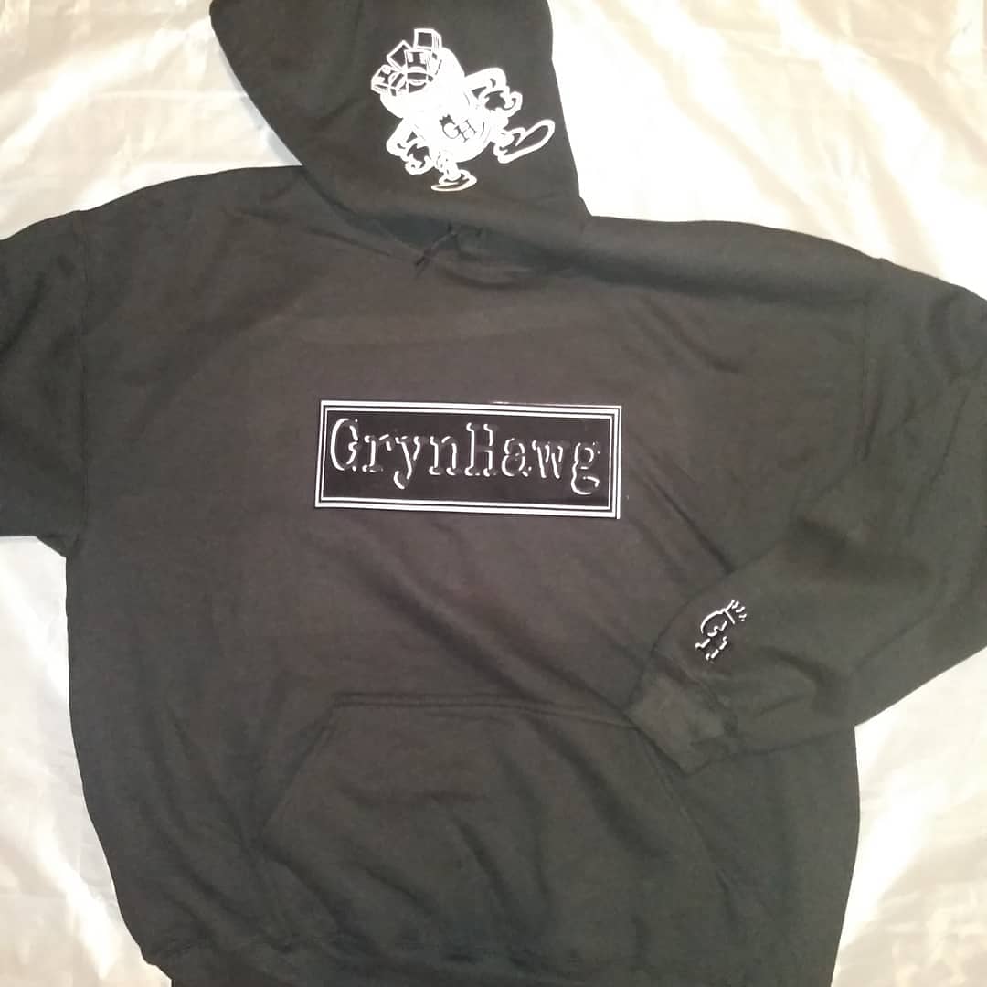SaHicDrumminz's tweet photo. Hoodies $20
#GrynHawgClothing #OnlyTheHustleProvides #HustleOverHunger #winterfashion #style #fashion #urban #streetwear #designer #tshirtdesign
#NoHandOutsRequired https://t.co/fWMb1z1EQx