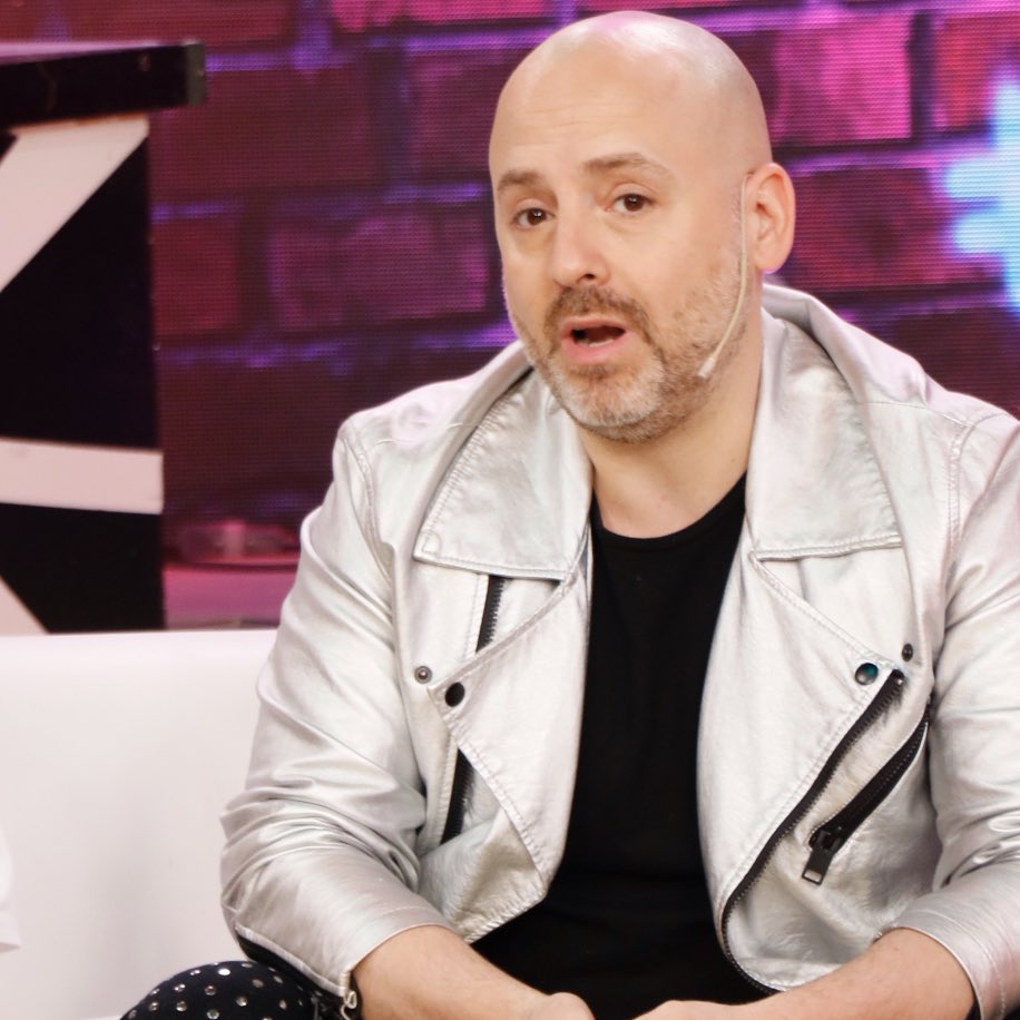 STO_programa's tweet image. [LOS PREJUICIOS EN EL FÚTBOL] “El tema del futbol, del deporte en general... es lo más arcaico que queda” @muscarijoseok #stolaprevia @americatv