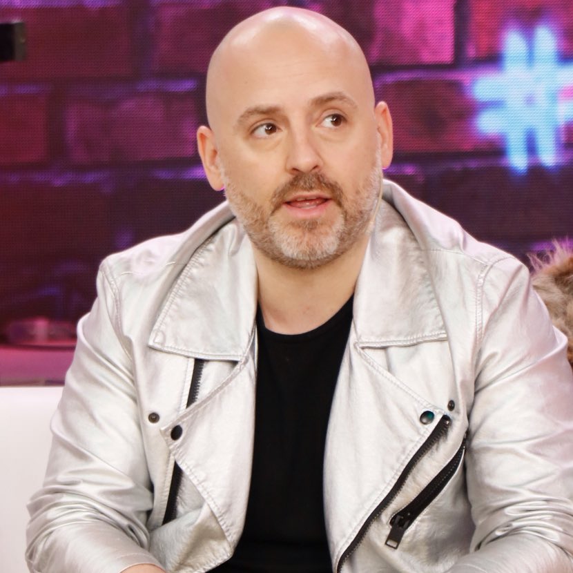 STO_programa's tweet image. “Es como que me parece que lo gay en la mujer es socialmente todavía menos digerido que entre hombres” @muscarijoseok #stolaprevia @americatv