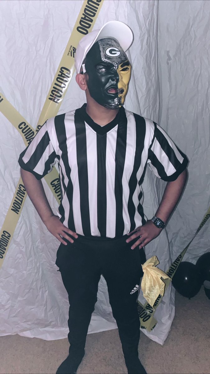 fahimkamaly24's tweet photo. I did it for my city! #DetroitVsRefs @BleacherReport  @espn https://t.co/vot3Roud1J