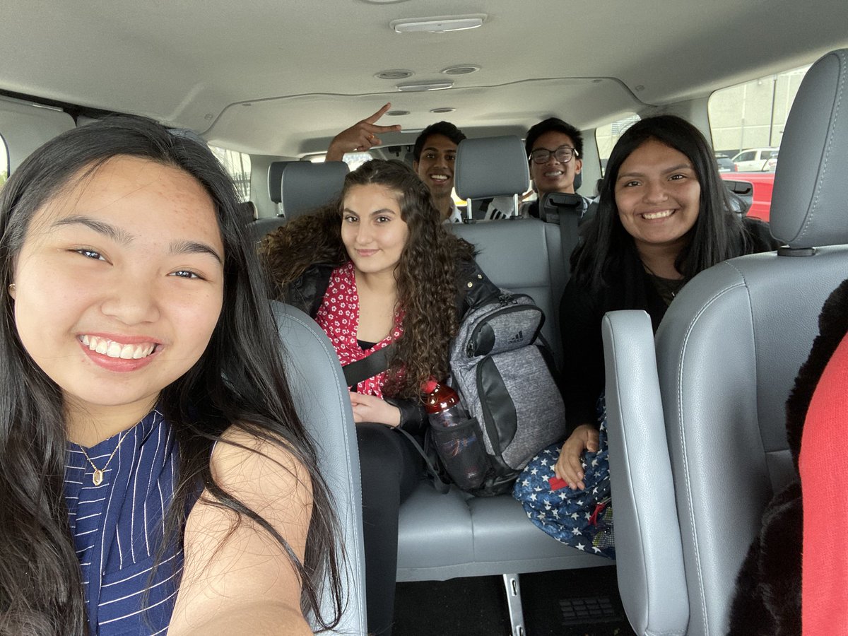 HEHSinteract's tweet image. We, the leaders, would like to extend our utmost gratitude to Rotary for inviting us to their Rotary meeting at Chandler’s yesterday, October 25th. 

We’ve had an amazing lunch and conversations with some succesful Rotarians about our future plans in and out of school. #GoHawks