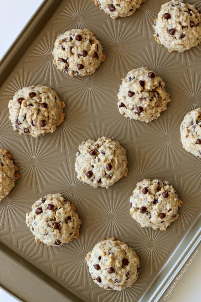 MyGFreeKitchen's tweet photo. I have a bunch of over-ripe bananas sitting on my counter, so I'm going to make these gluten-free banana oatmeal chocolate chip cookies this weekend!
Recipe:  https://t.co/eyk5j96DFk https://t.co/8Z1DgfI45F