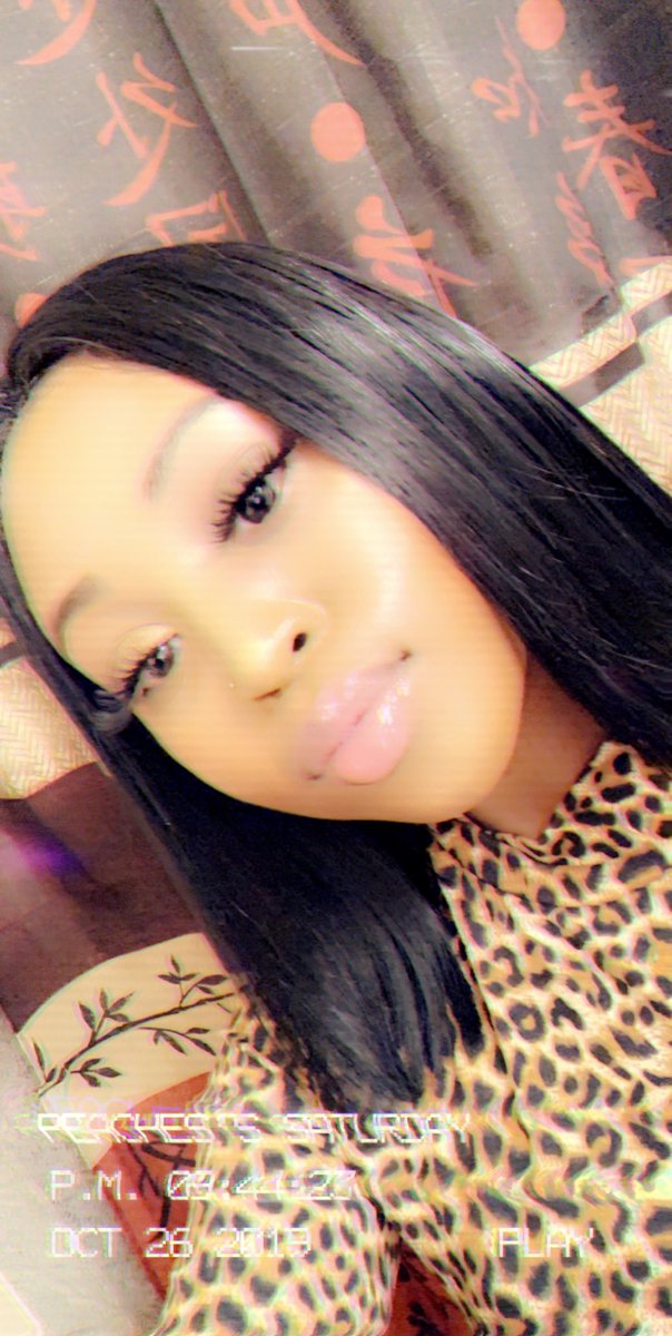 Antwoniquee's tweet photo. 😘 https://t.co/udEoQdrWLc