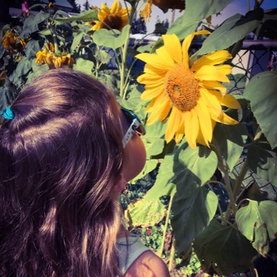 timciska's tweet photo. #NewProfilePic https://t.co/yXr4ynxZuF