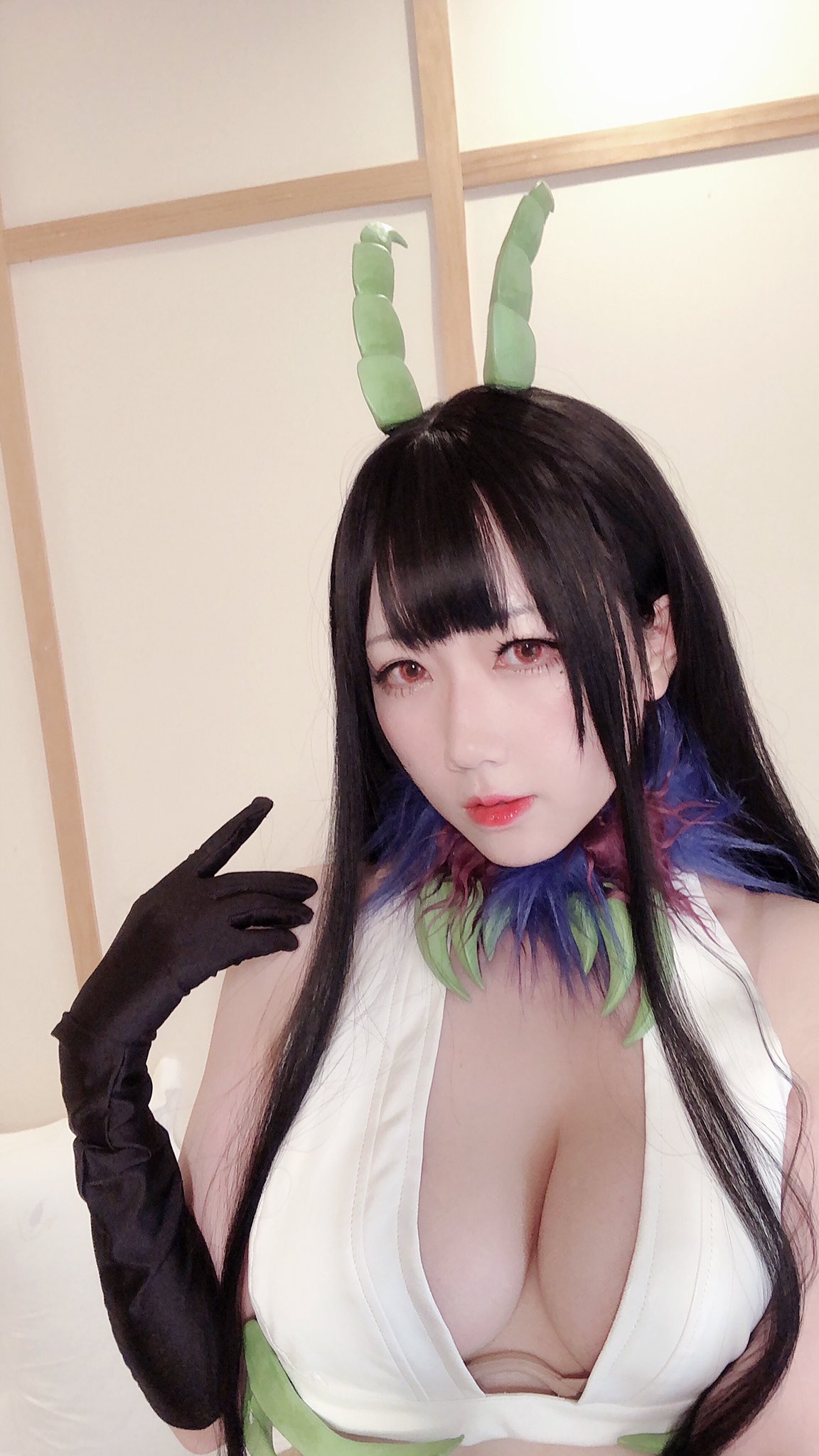 是本末末on Twitter 恶魔姐姐 结束 是新的写真本哦 姉なるものhttps T Co Kfeoifutgq Twitter