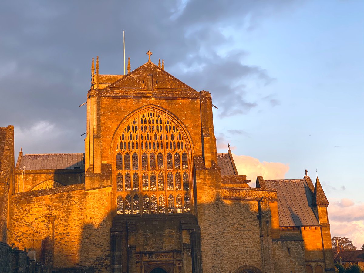 VisitSherborne tweet media