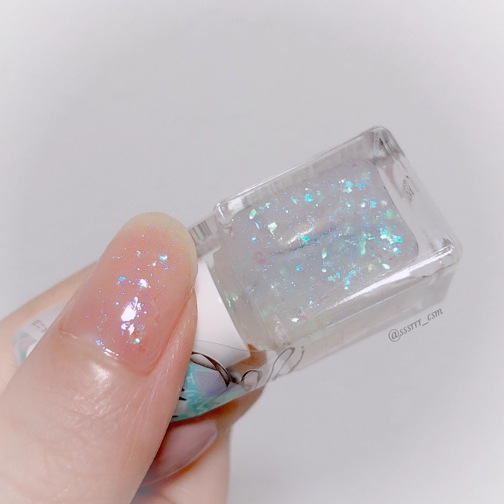 300円で買えるパラドゥのネイルカラーが可愛すぎてツラい！！