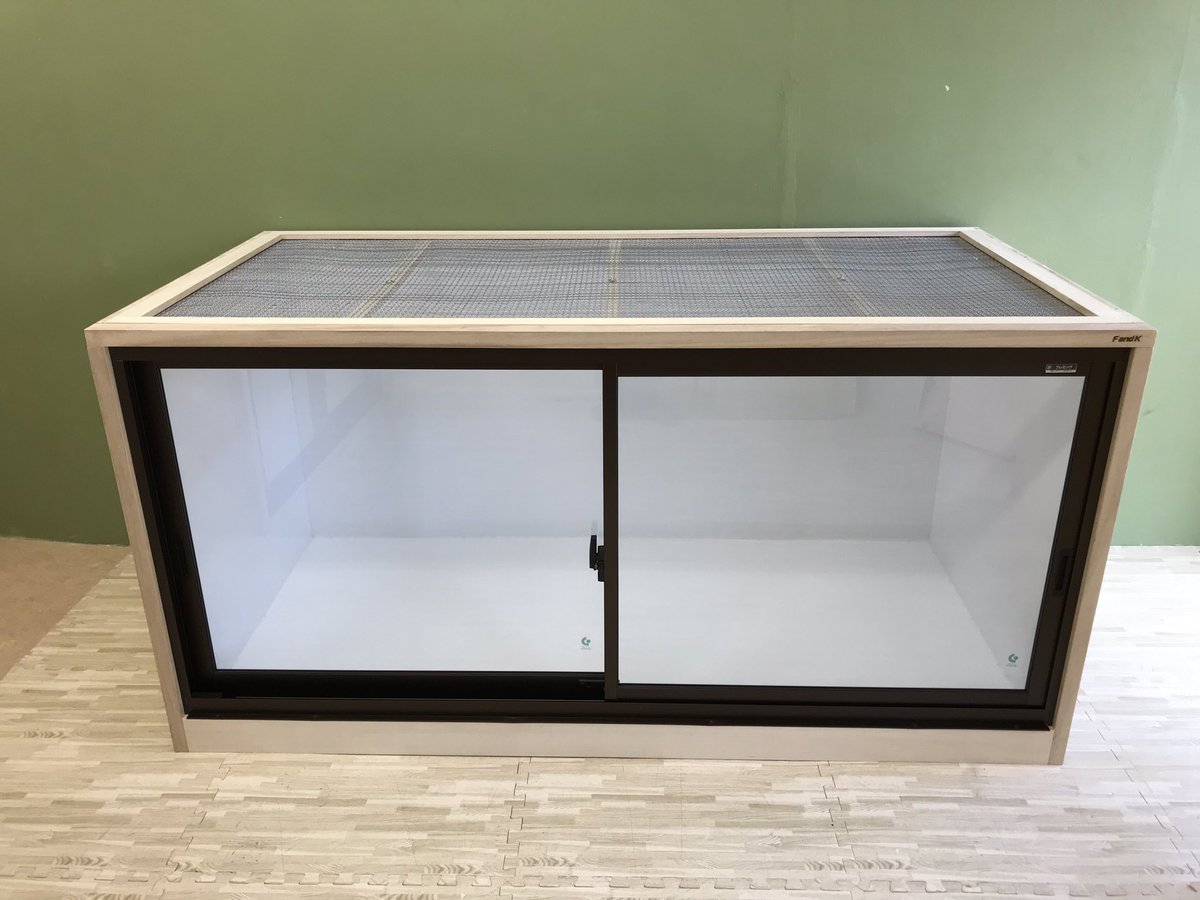 ミズオオトカゲ用のケージをご注文いただきました。 ケージ詳細 幅1800