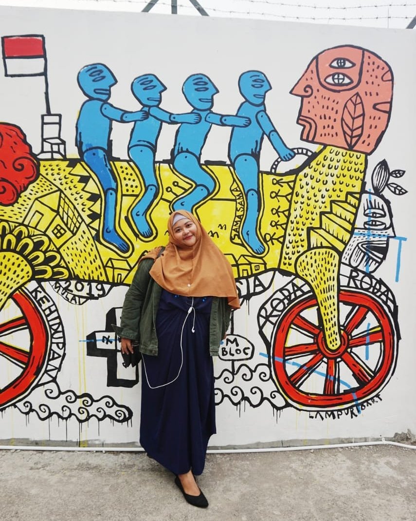 Mungkin bahagiaku bukan bersamamu..