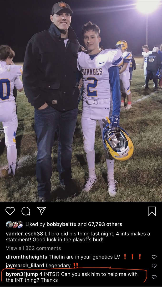 EH3J1wOX4AAvdqJ?format=jpg&name=medium