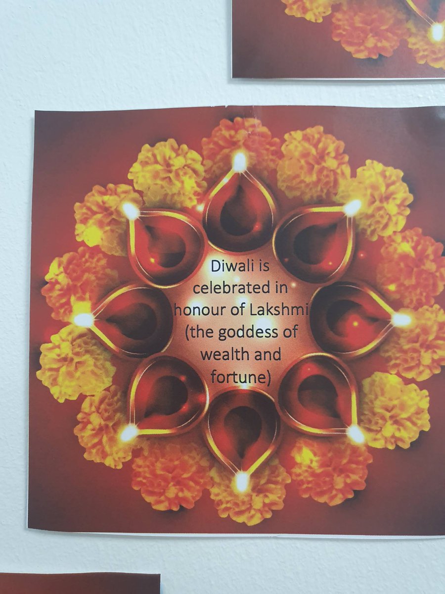 TranslationEmpr's tweet image. Happy Diwali from all us at Language Empire!  #diwali #celebration #festival #light
