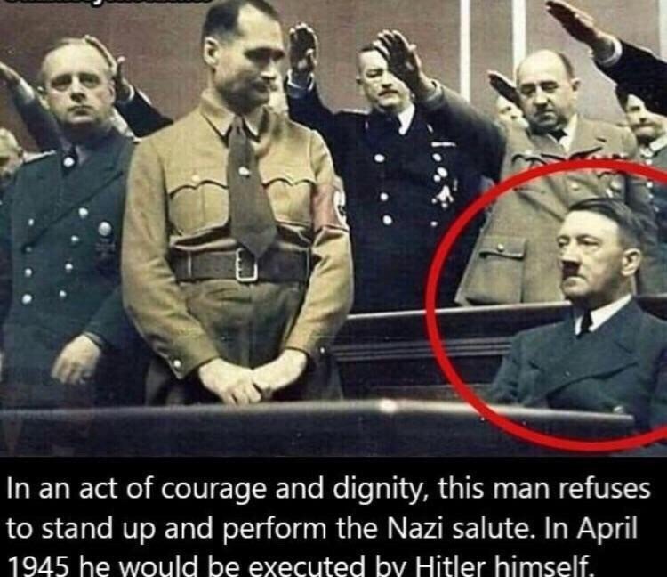 EH3U5p6VAAAL6Fw?format=jpg&name=900x900