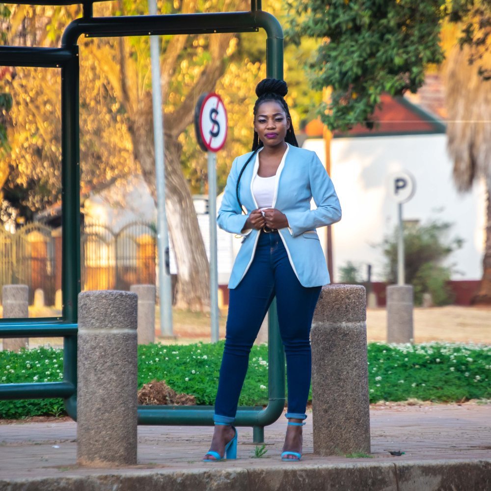 VigilProjects's tweet photo. "Style is a way to say who you are without having to speak." —Rachel Zoe

Simply book a shoot via inbox or email info@vigilprojects.co.za

#VigilPhotographyZa #VigilProjects #SoloShoot #BeautyShoot #FashionBeauty #africanbeauty #Soshanguve #VigilPhotography #Petoria https://t.co/NIOqbzHsUI