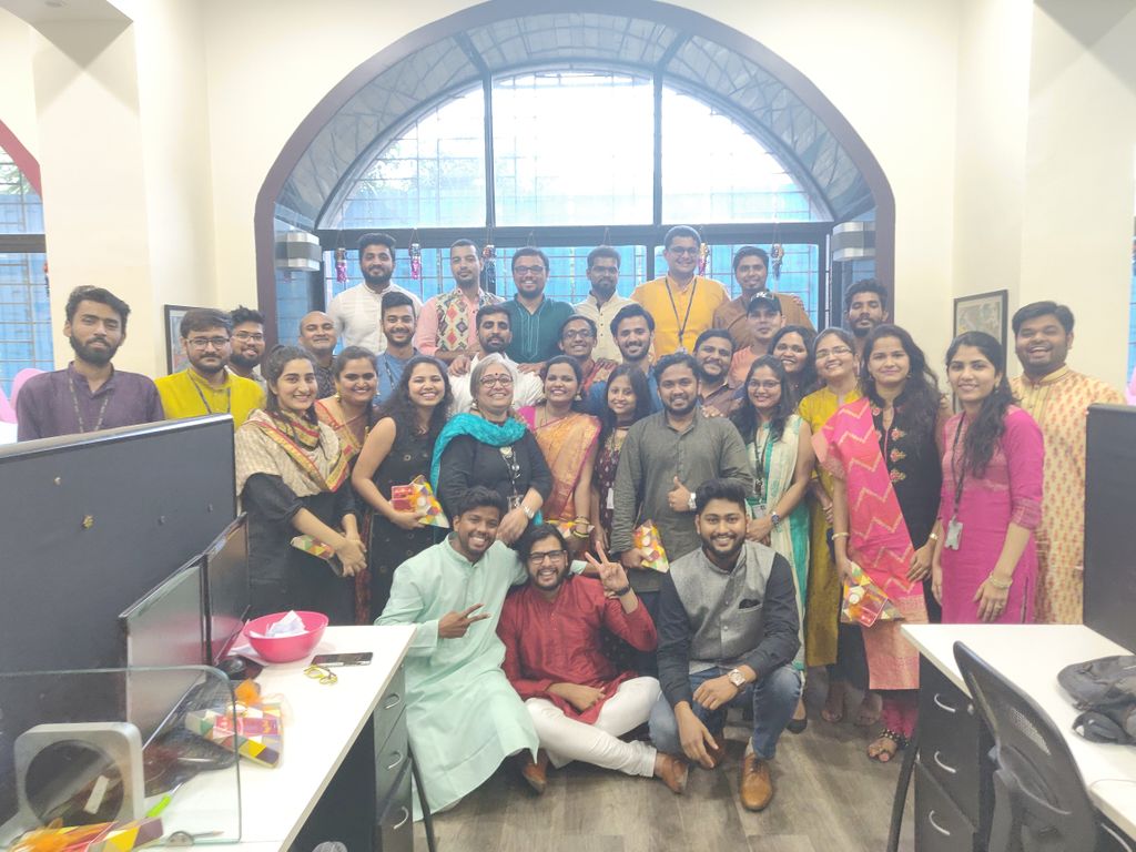 Inscripts's tweet image. Inscripts wali Diwali💥 
Wish you a very Happy Diwali &amp;amp; Prosperous New Year !!